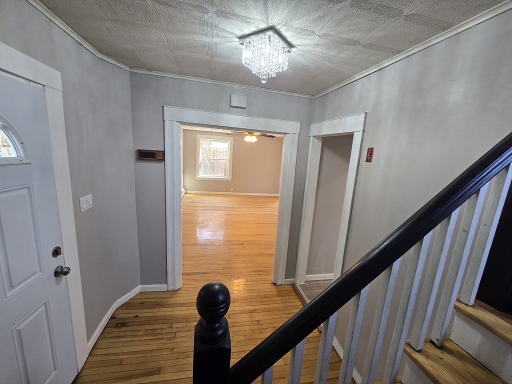 618 Mill Street Worcester, MA 01602 - Photo 7 of 42