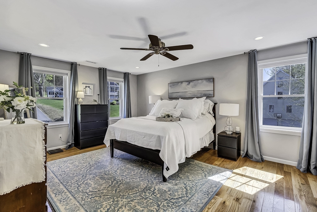 82 Hampton Street Auburn, MA 01501 - Photo 20 of 41