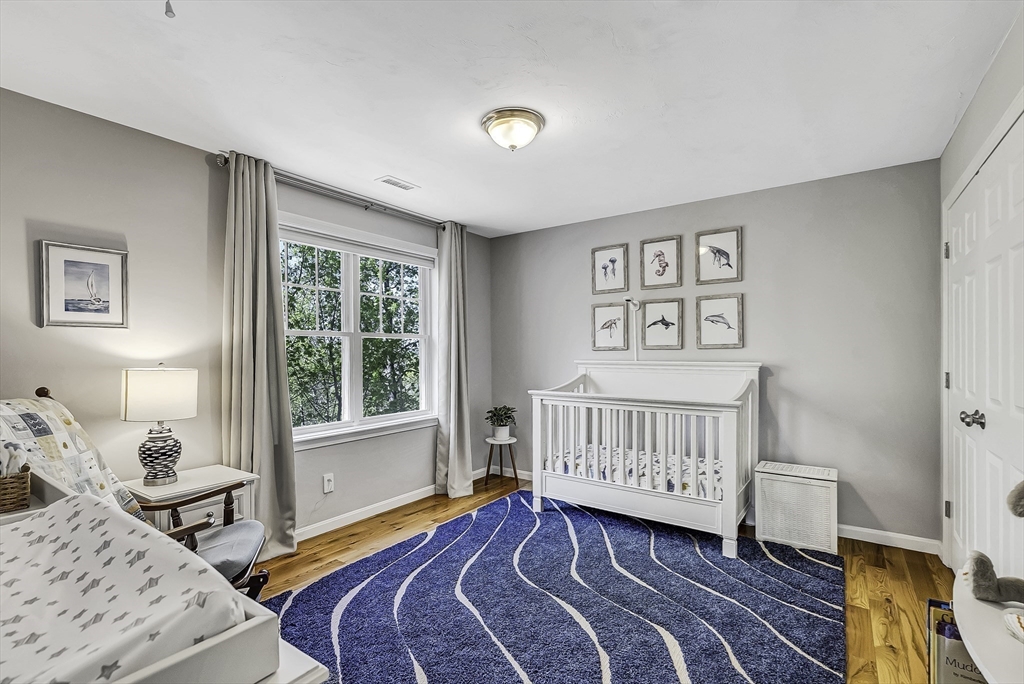 82 Hampton Street Auburn, MA 01501 - Photo 29 of 41