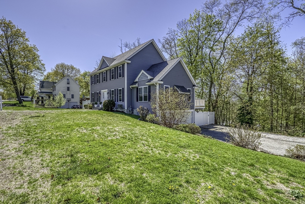 82 Hampton Street Auburn, MA 01501 - Photo 39 of 41