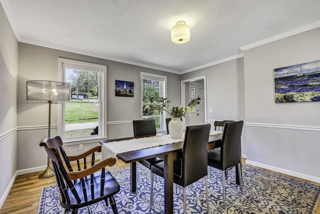 82 Hampton Street Auburn, MA 01501 - Photo 6 of 41