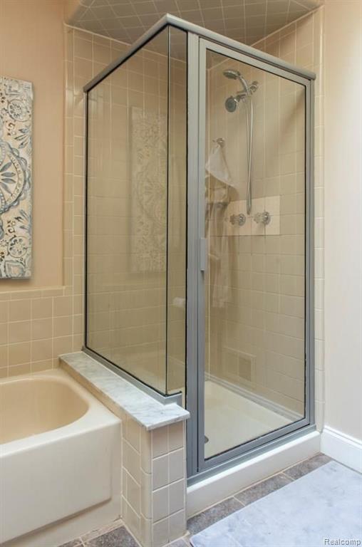 1634 Hillside Lane Rochester Hills, MI 48307 - Photo 42 of 61