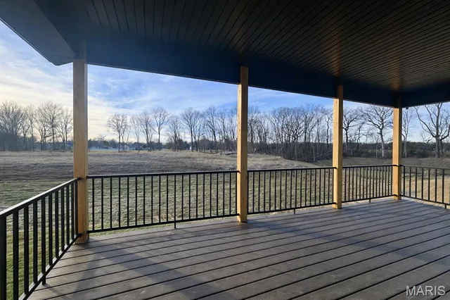 $545,000 | 621 Glendale Drive, Troy, IL 62294