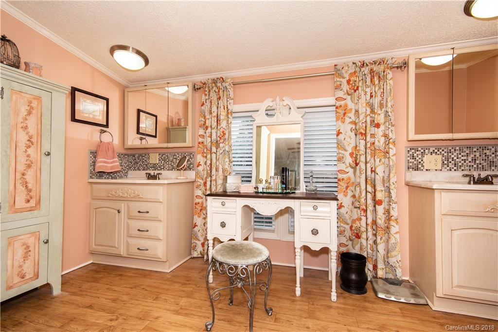 5286 Christopher Road Iron Station, NC 28080 - Photo 13 of 31 Gallery Image 13