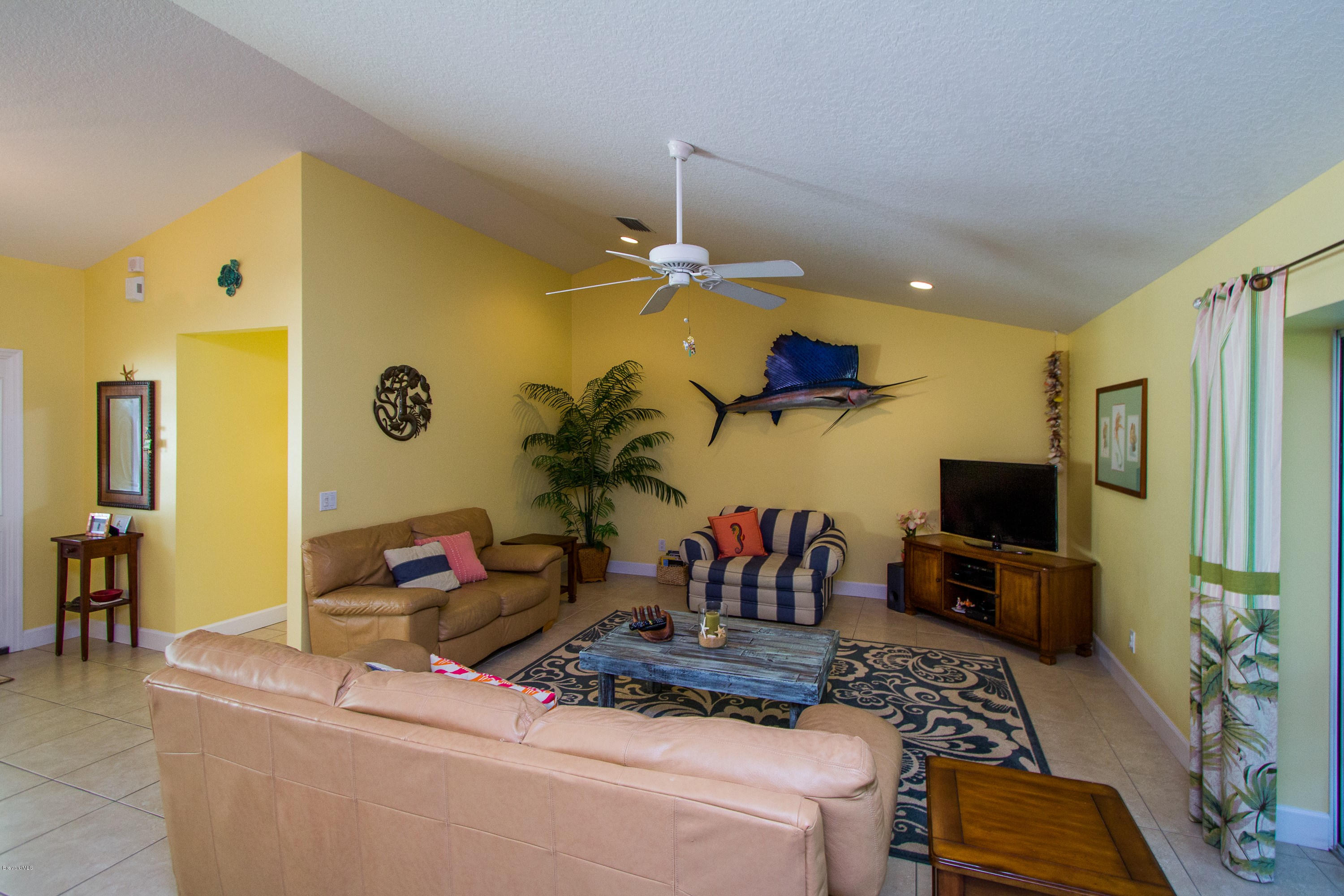 4135 Rayburn Road Cocoa, FL 32926 - Photo 7 of 25 007_Living Room