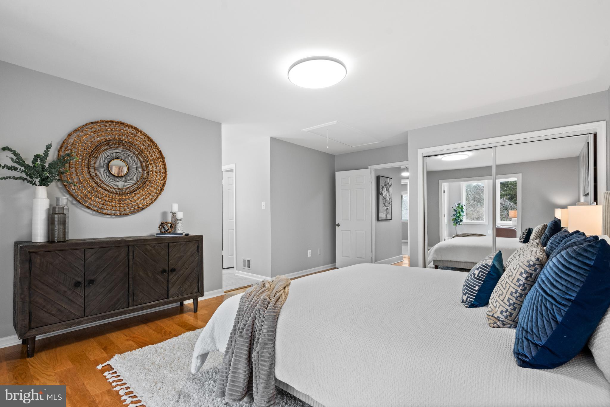1952 Weybridge Lane Reston, VA 20191 - Photo 17 of 51 Gallery Image 17