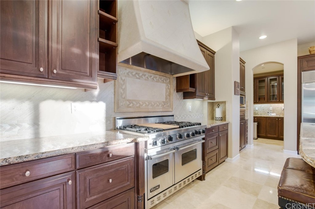 5937 Normandy Drive Calabasas, CA 91302 - Photo 14 of 38