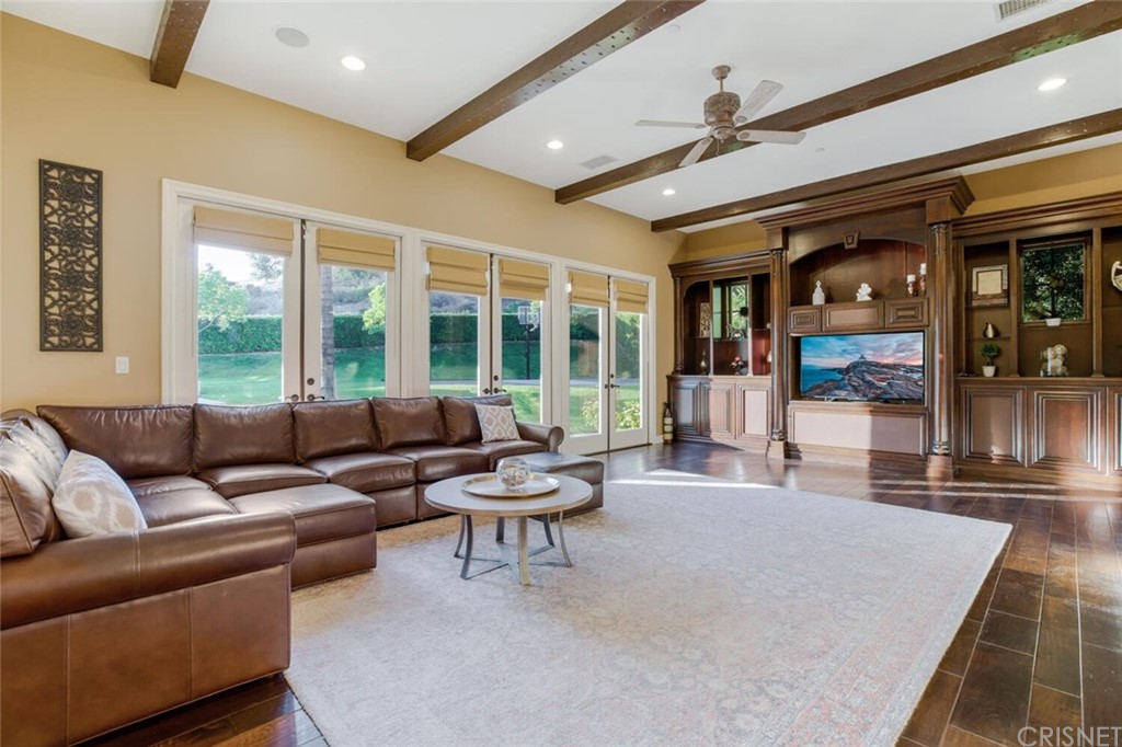 5937 Normandy Drive Calabasas, CA 91302 - Photo 17 of 38