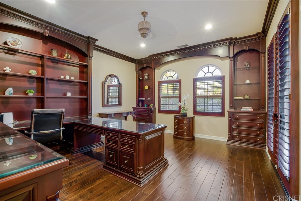 5937 Normandy Drive Calabasas, CA 91302 - Photo 20 of 38