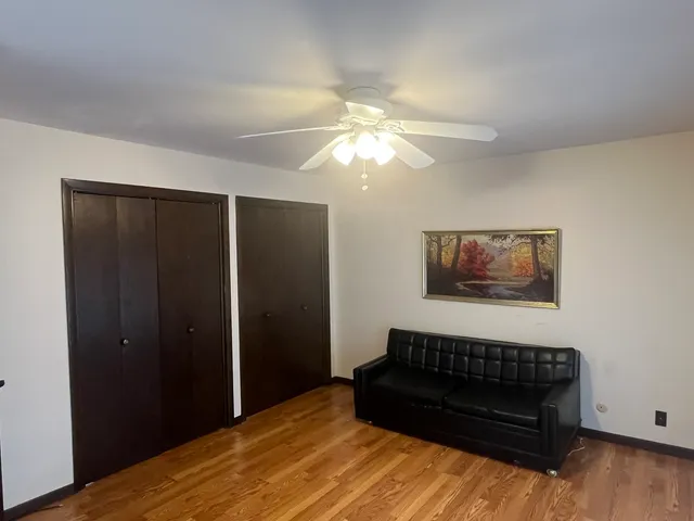 $599,000 | 10S220 Hampshire Lane West, Willowbrook, IL 60527