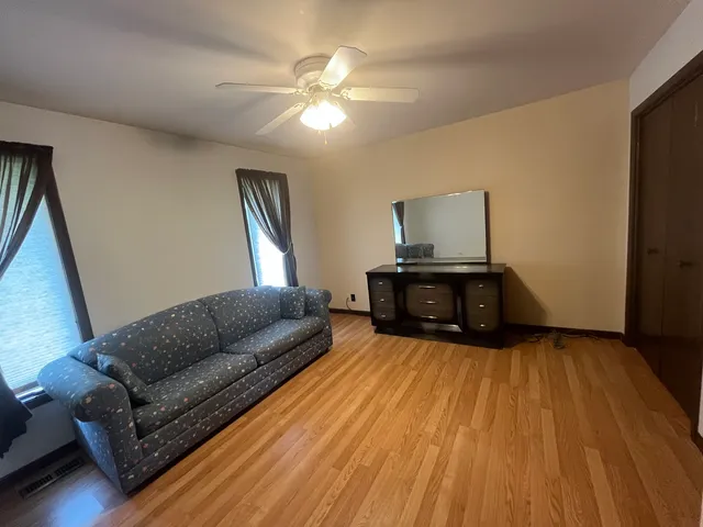 $599,000 | 10S220 Hampshire Lane West, Willowbrook, IL 60527