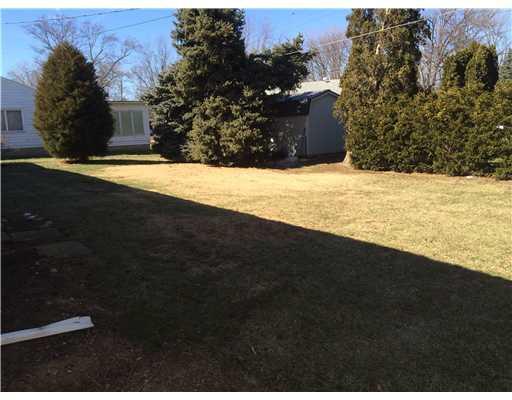 1585 Fleet Road Troy, OH 45373 - Photo 4 of 16