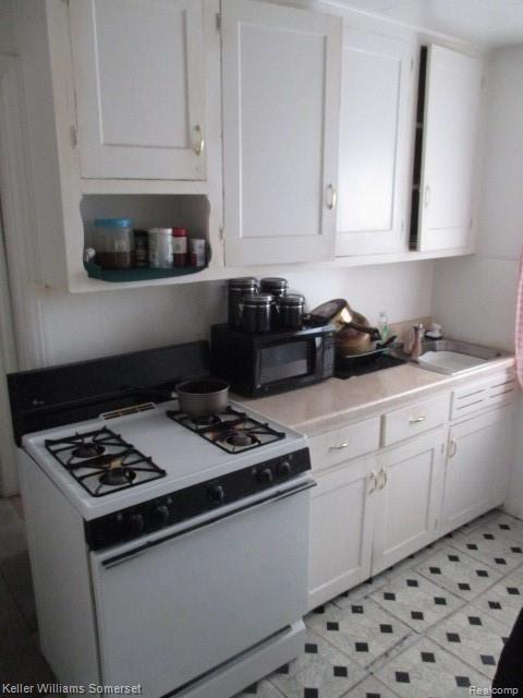 15145 Evergreen Road Detroit, MI 48223 - Photo 19 of 41
