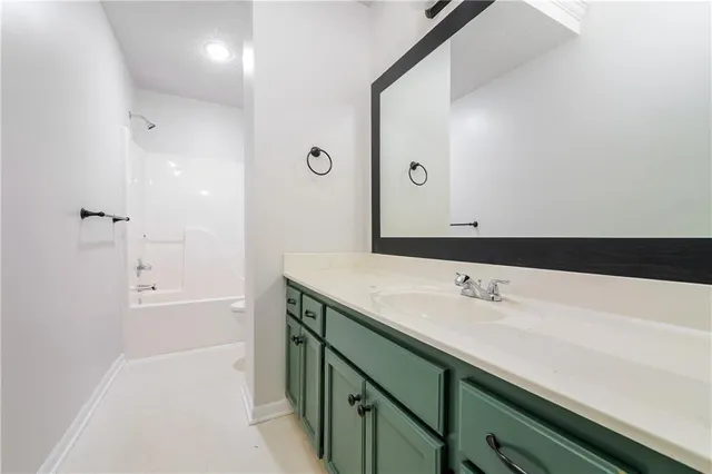 $2,450 | 421 Hamilton Lane, Grain Valley, MO 64029