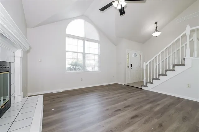 $2,450 | 421 Hamilton Lane, Grain Valley, MO 64029