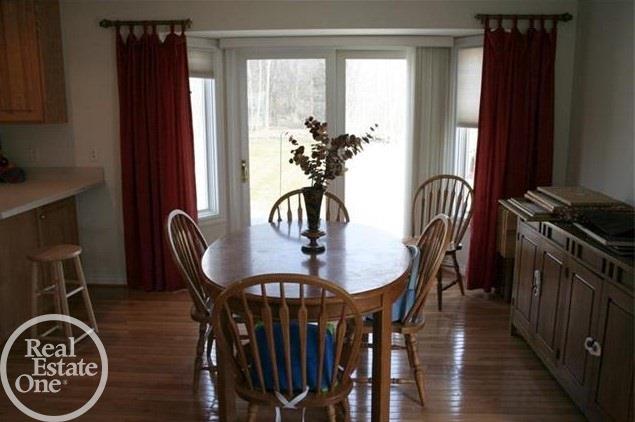 1212 Grace Avenue Rochester Hills, MI 48309 - Photo 12 of 24