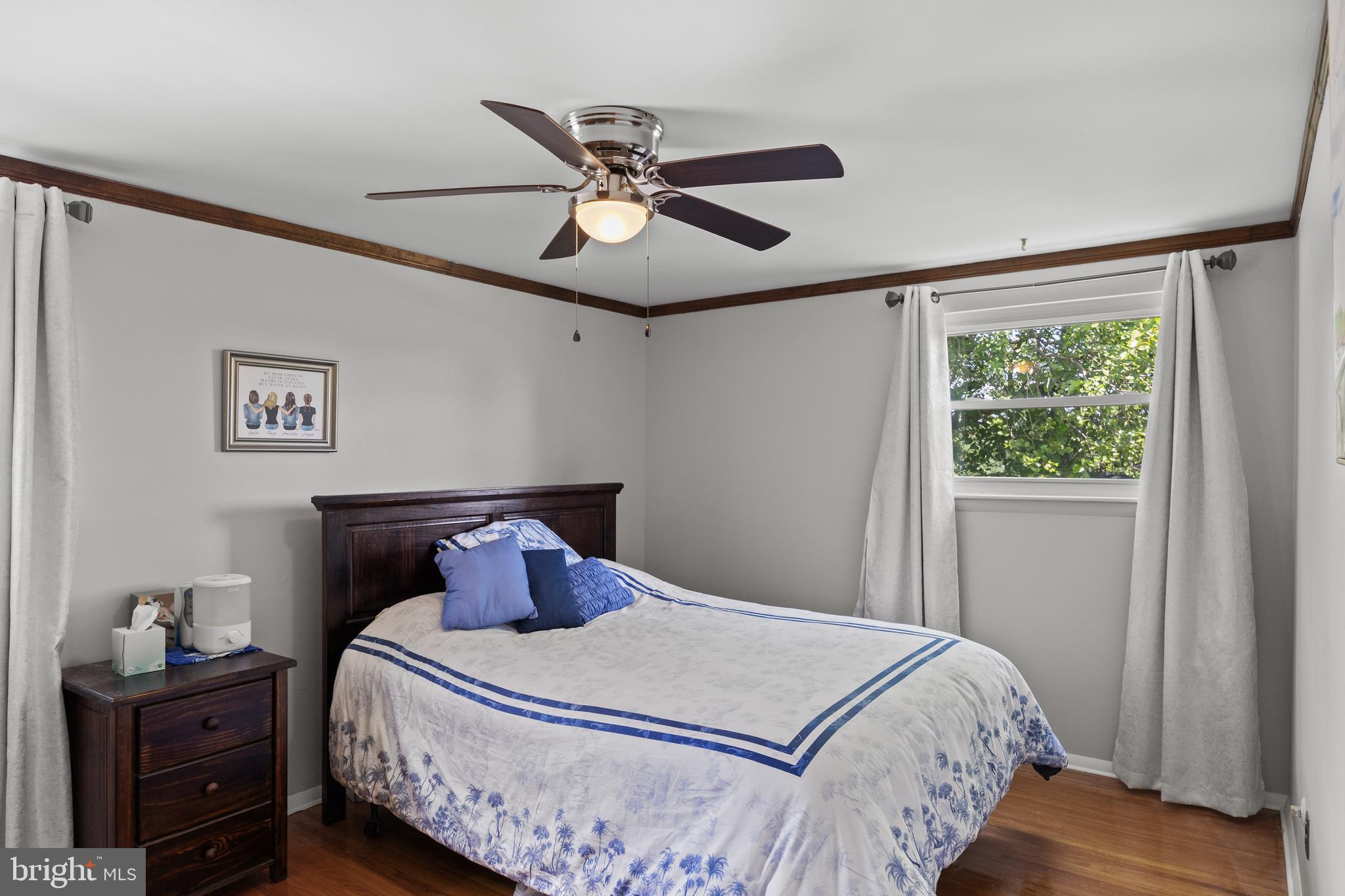 13 Rutgers Drive Delran, NJ 08075 - Photo 26 of 38 a bedroom with a bed and a window