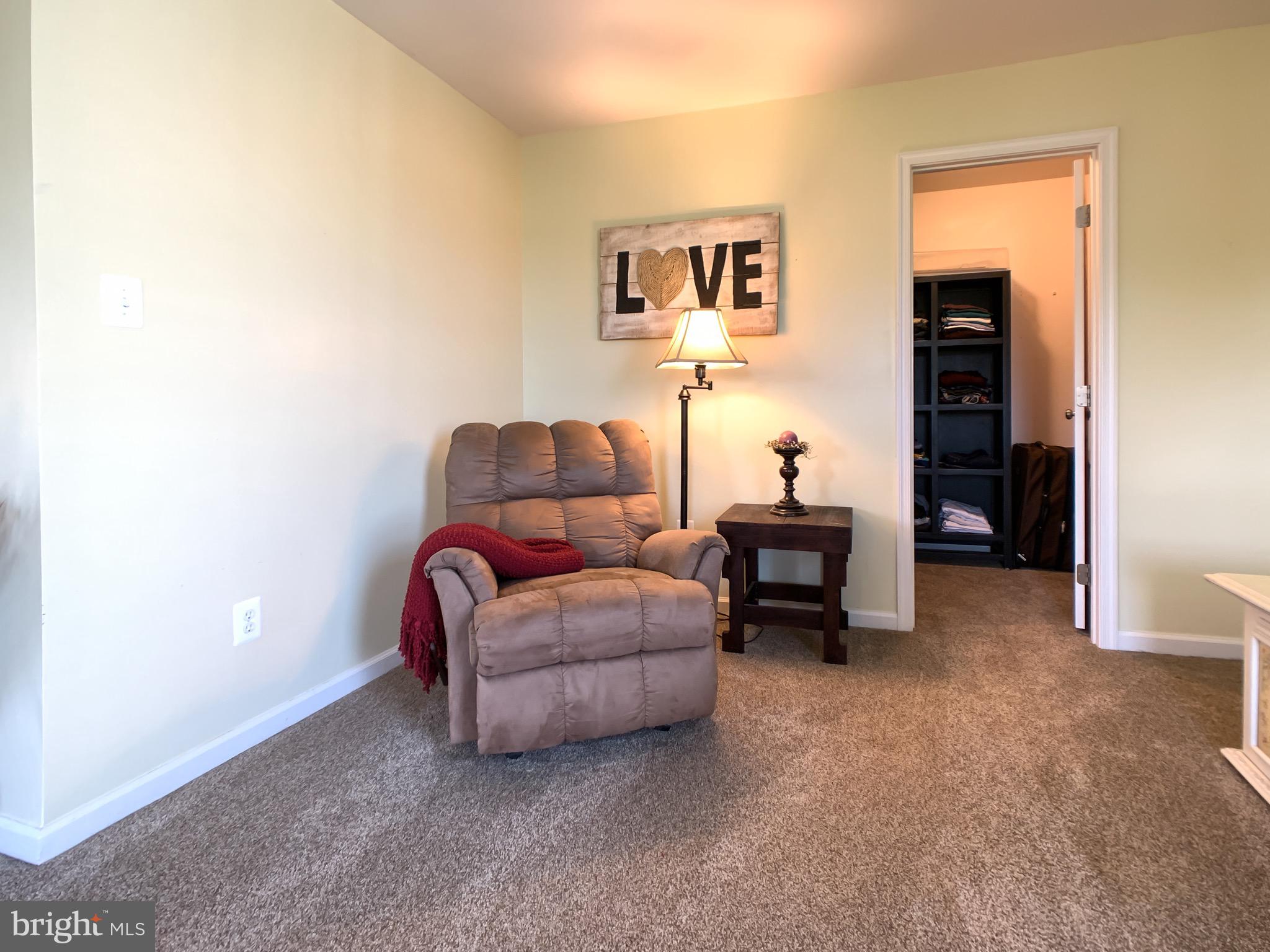 3316 Boathouse Road Warrenton, VA 20187 - Photo 27 of 40 Sitting Room in Master