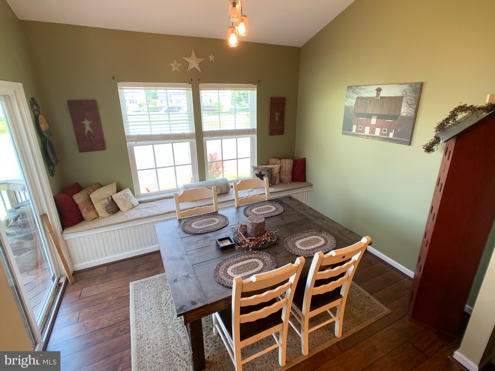 3316 Boathouse Road Warrenton, VA 20187 - Photo 10 of 40 Morning Room