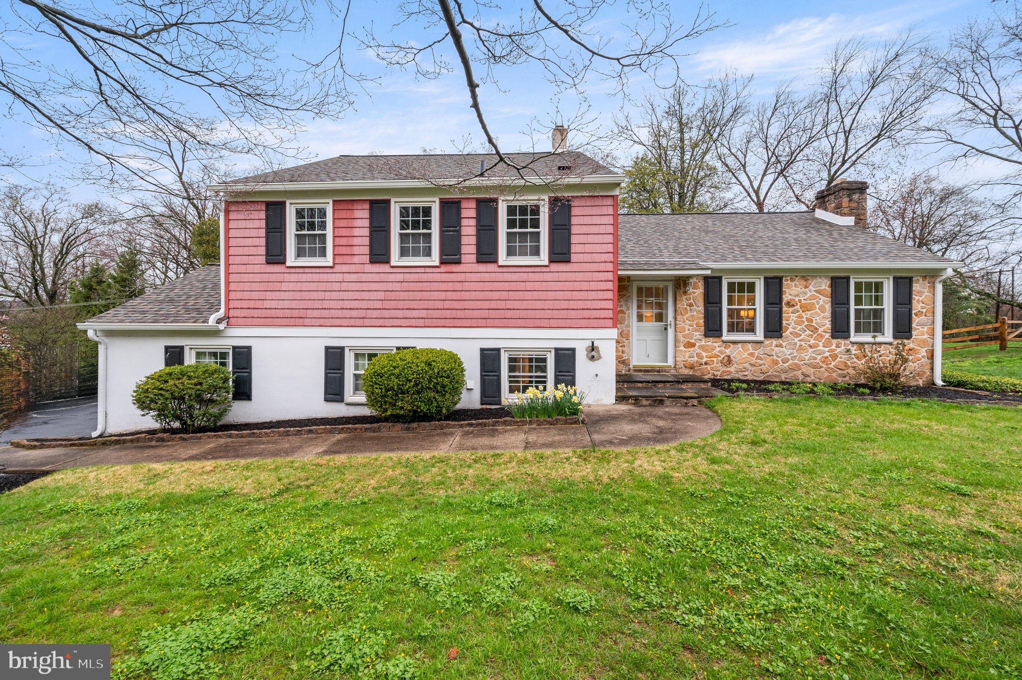 371 Devonshire Road Devon, PA 19333 - Photo 1 of 40