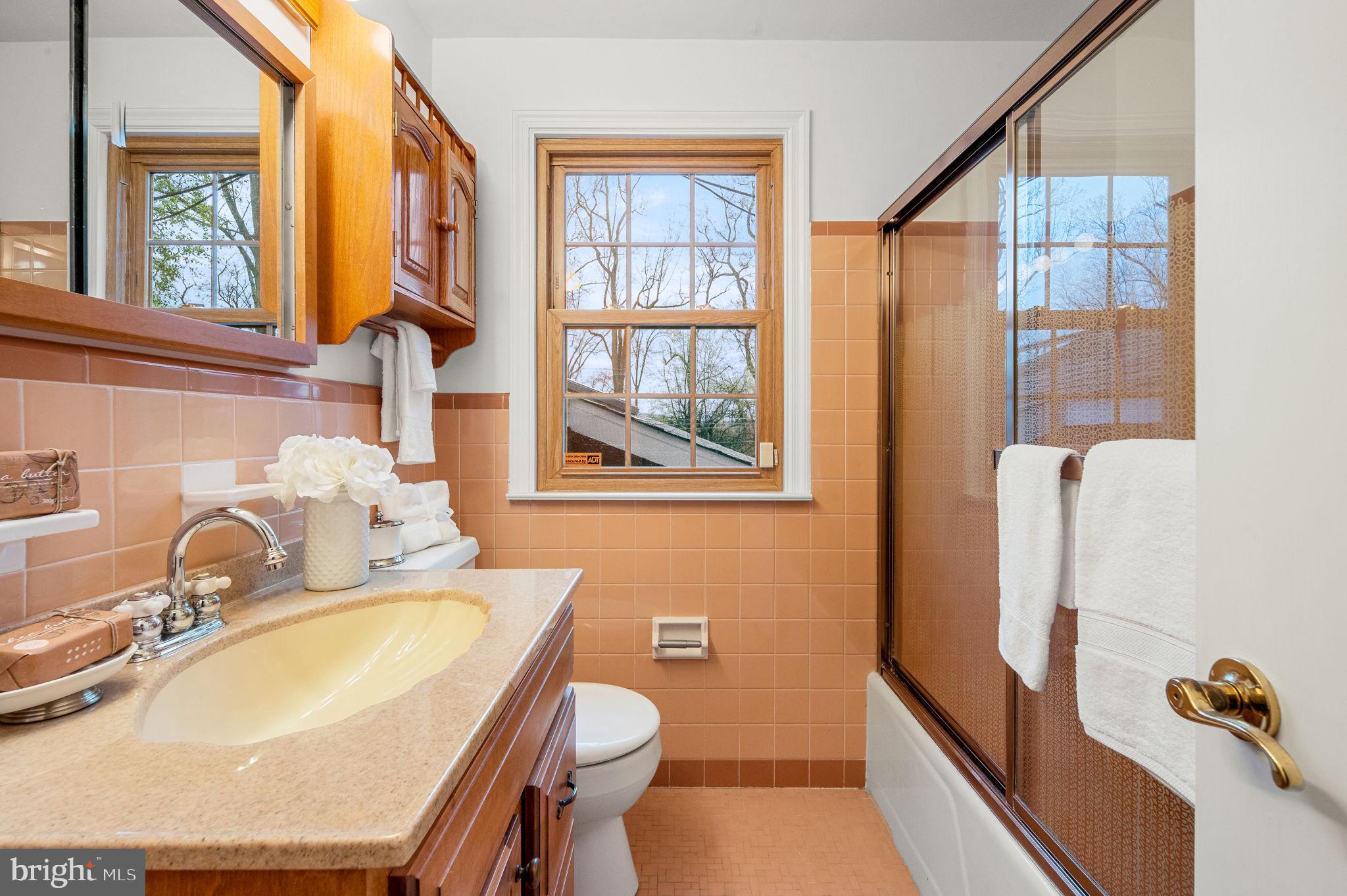 371 Devonshire Road Devon, PA 19333 - Photo 33 of 40