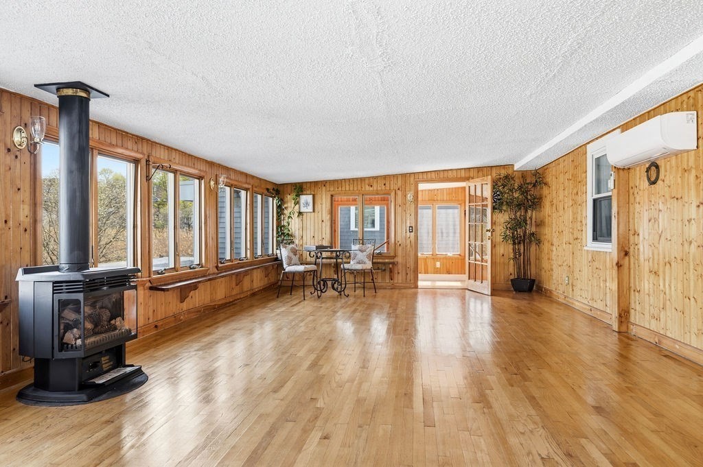 151 Wessagussett Road Weymouth, MA 02191 - Photo 17 of 42