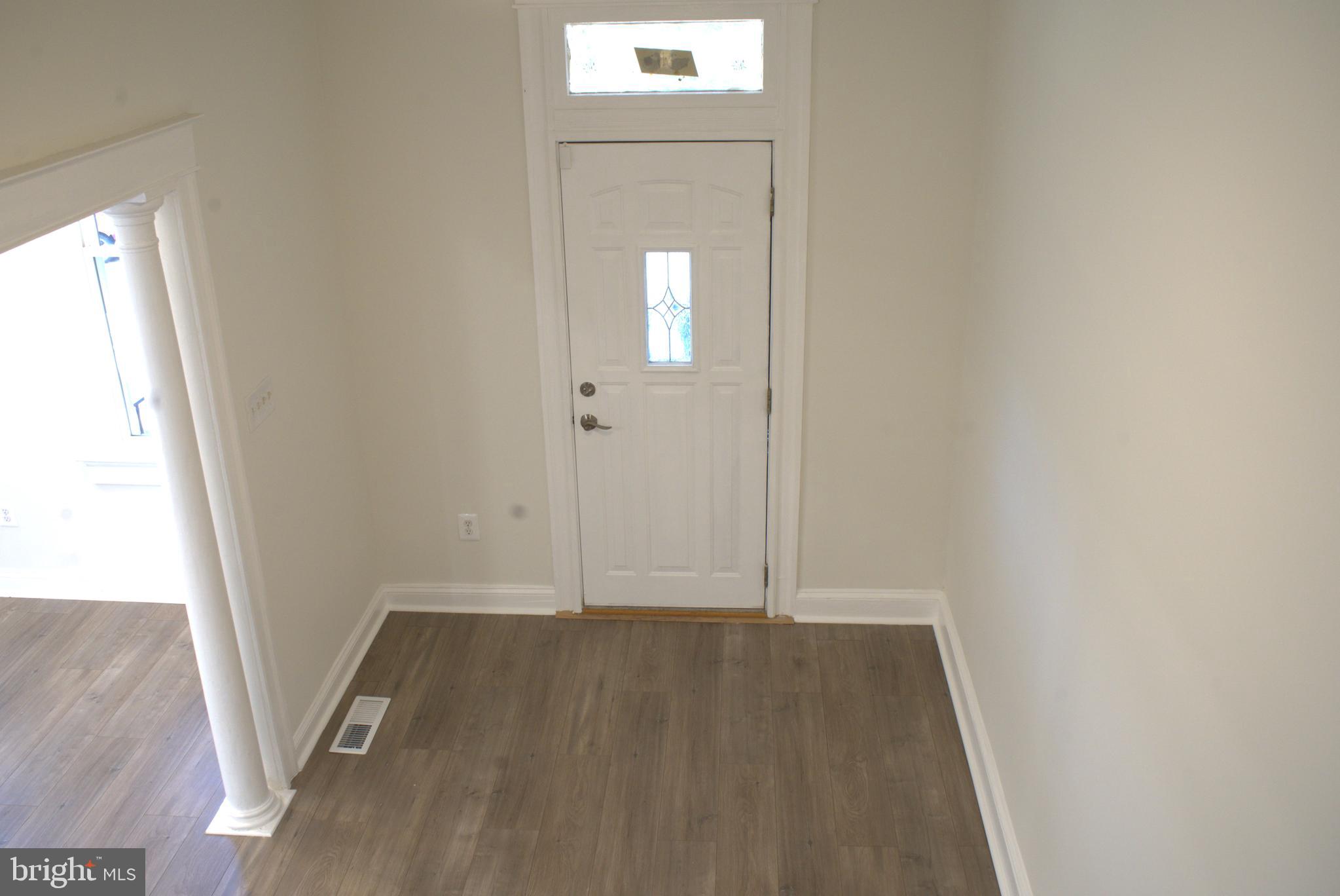 117 South Wickham Road Baltimore, MD 21229 - Photo 48 of 121 Enterance