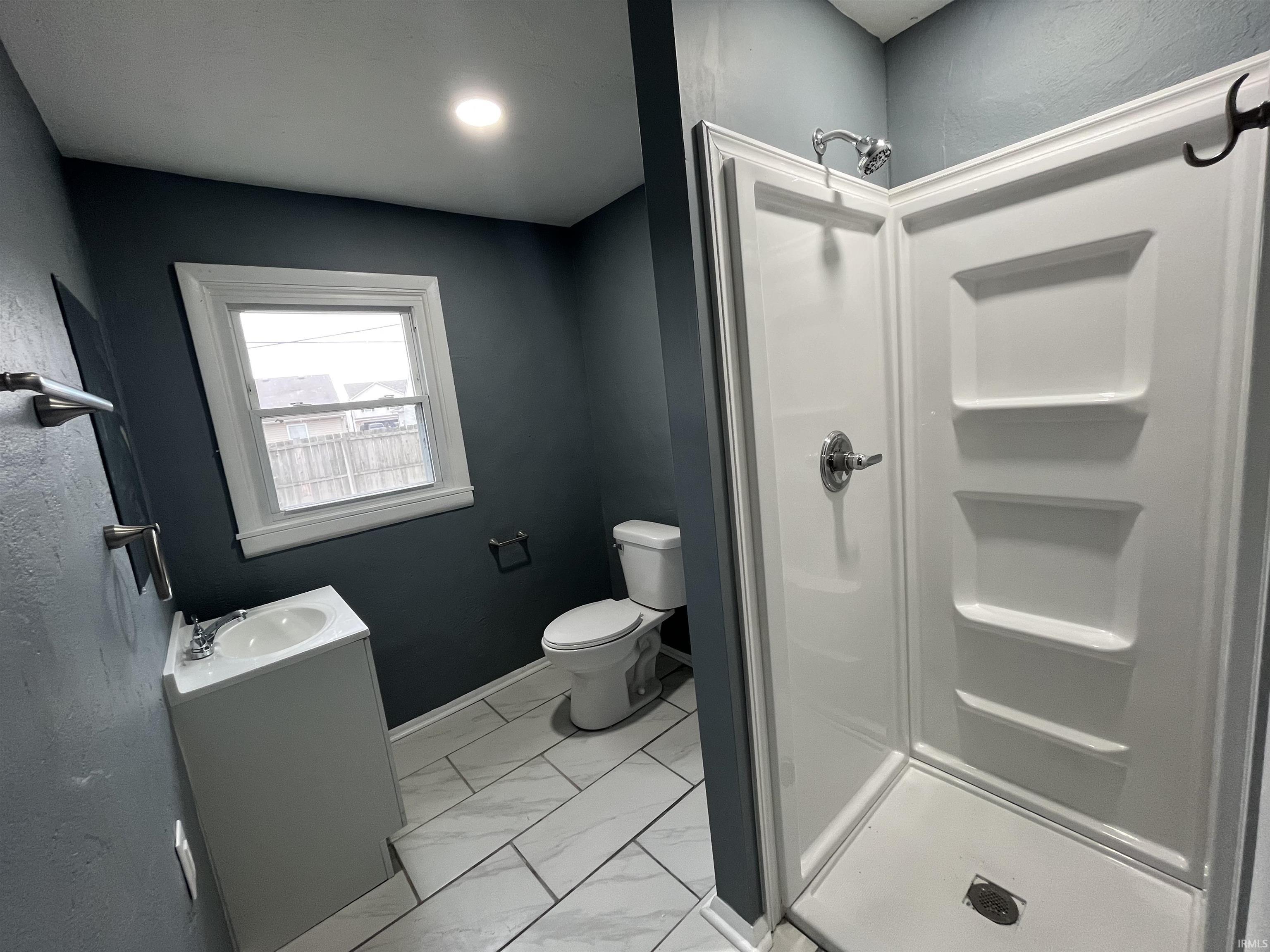 5114 Kickapoo Drive Kokomo, IN 46902 - Photo 10 of 14