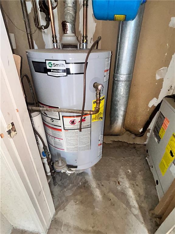 1502 River Green Drive Northwest Atlanta, GA 30327 - Photo 8 of 19