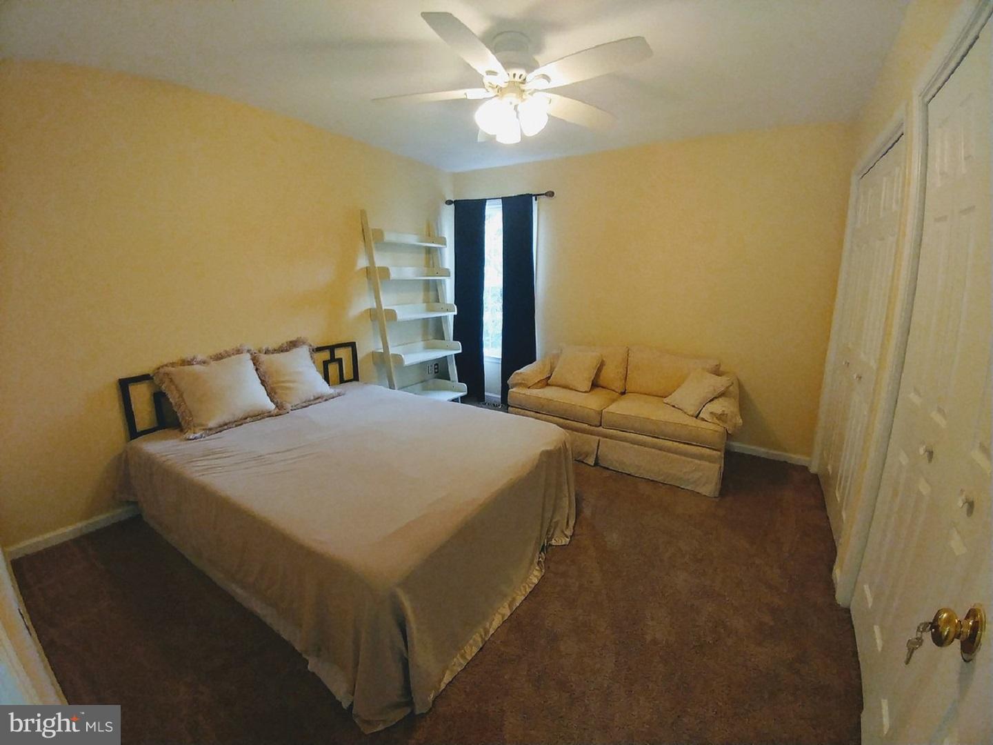 24 West Periwinkle Lane Newark, DE 19711 - Photo 21 of 25