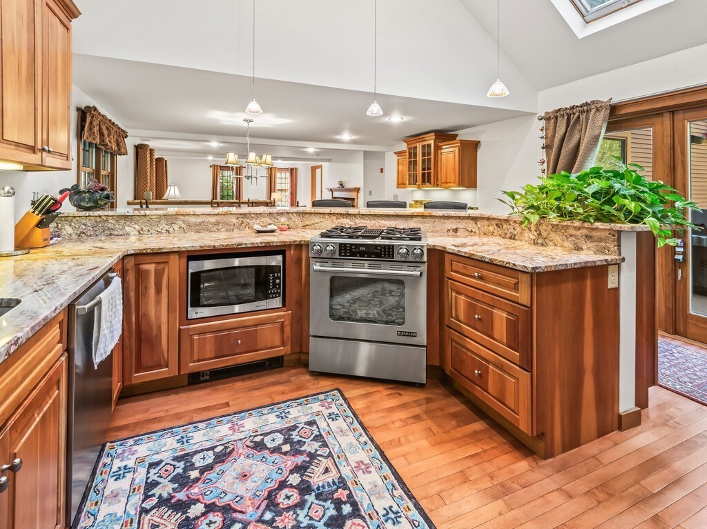 99 Coburn Road Berlin, MA 01503 - Photo 13 of 42 Gallery Image 13