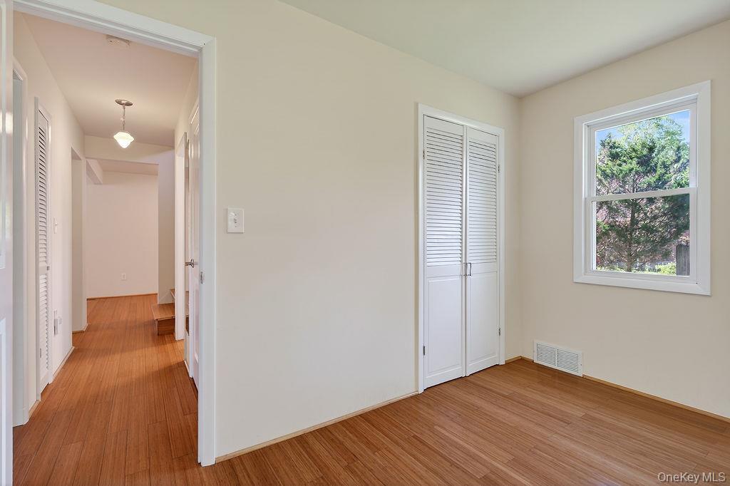 6 Winterberry Road Fishkill, NY 12524 - Photo 22 of 43 Cozy #2 bedroom