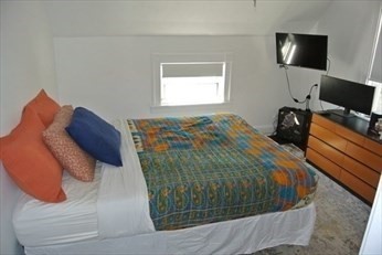 23 Old Street Randolph, MA 02368 - Photo 13 of 22