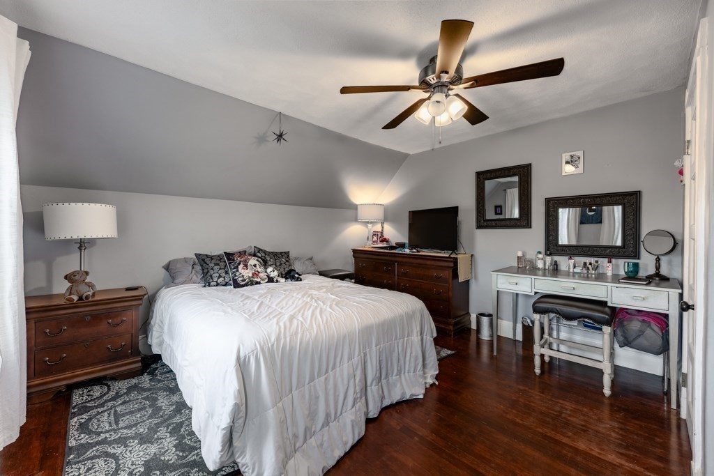 23 Old Street Randolph, MA 02368 - Photo 14 of 22