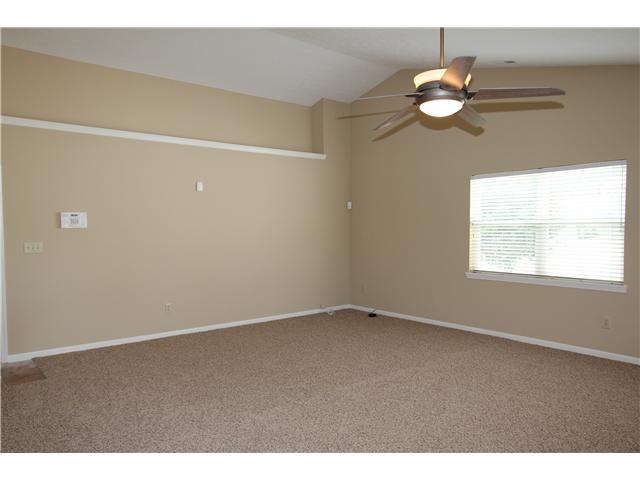 2849 Rothe Lane Indianapolis, IN 46229 - Photo 5 of 9 Gallery Image 5