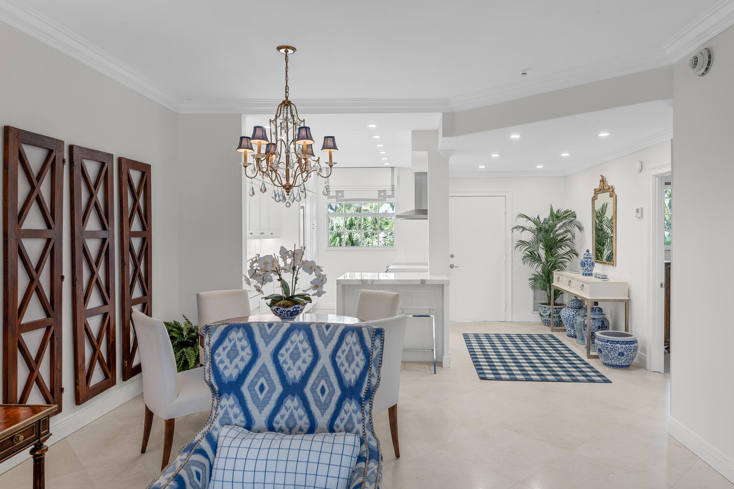 127 Peruvian Avenue, Unit 302 Palm Beach, FL 33480 - Photo 25 of 52 127 Peruvian Ave Unit 302 Palm-large-052