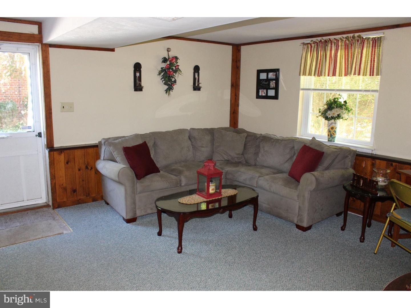 148 Ashley Road Newtown Square, PA 19073 - Photo 13 of 15 Family Room