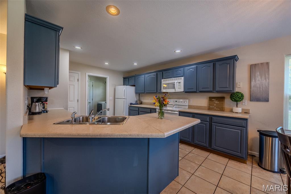 19958 Ladera Road Waynesville, MO 65583 - Photo 12 of 60