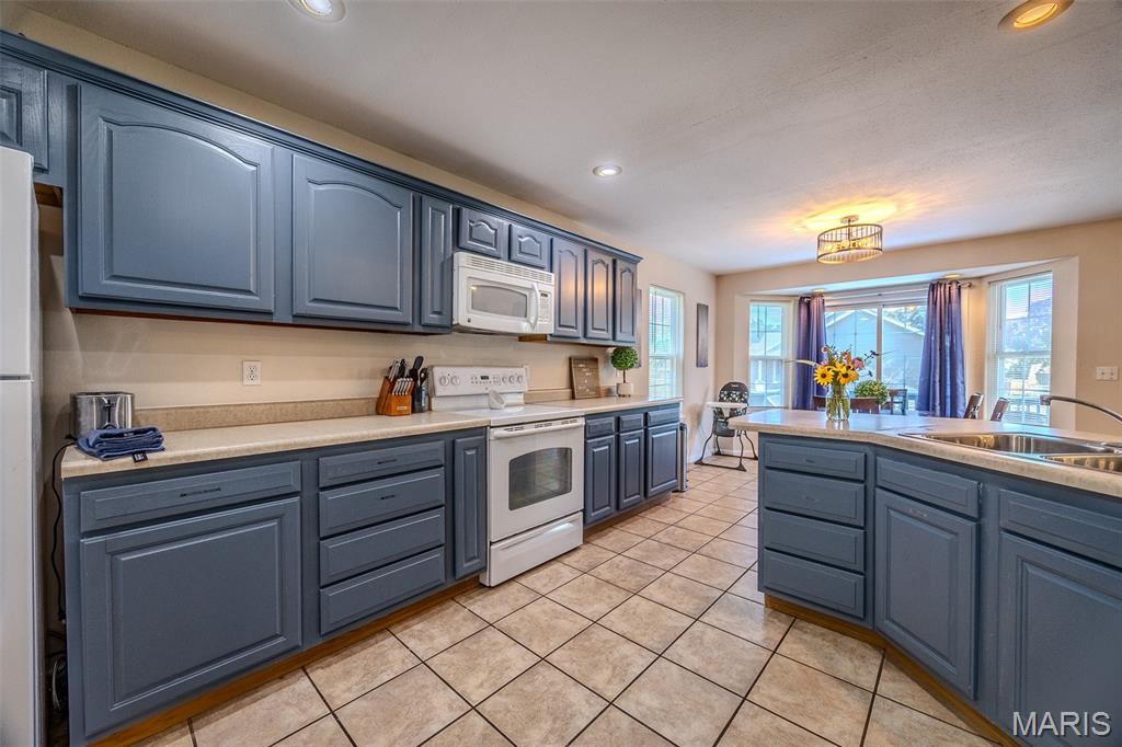 19958 Ladera Road Waynesville, MO 65583 - Photo 16 of 60