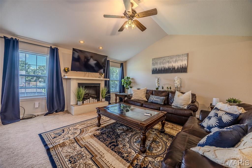 19958 Ladera Road Waynesville, MO 65583 - Photo 7 of 60