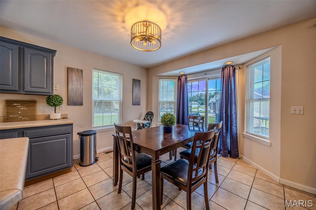 19958 Ladera Road Waynesville, MO 65583 - Photo 8 of 60