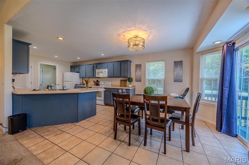 19958 Ladera Road Waynesville, MO 65583 - Photo 9 of 60