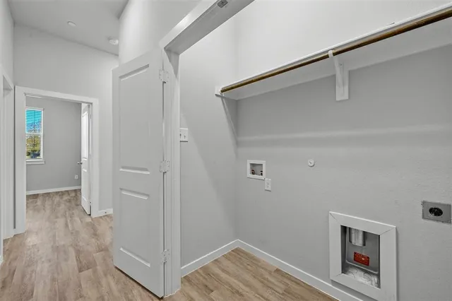 $2,100 | 2362 Freshwater Lane, McKinney, TX 75071