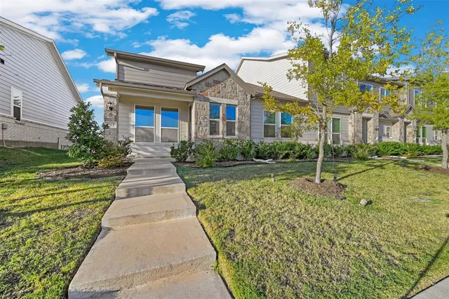 $2,100 | 2362 Freshwater Lane, McKinney, TX 75071
