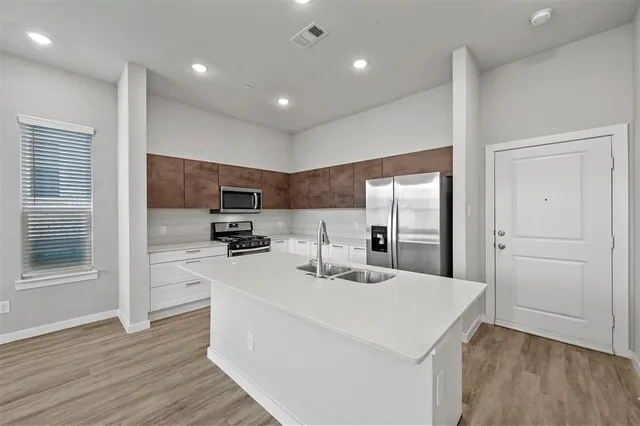 $2,100 | 2362 Freshwater Lane, McKinney, TX 75071