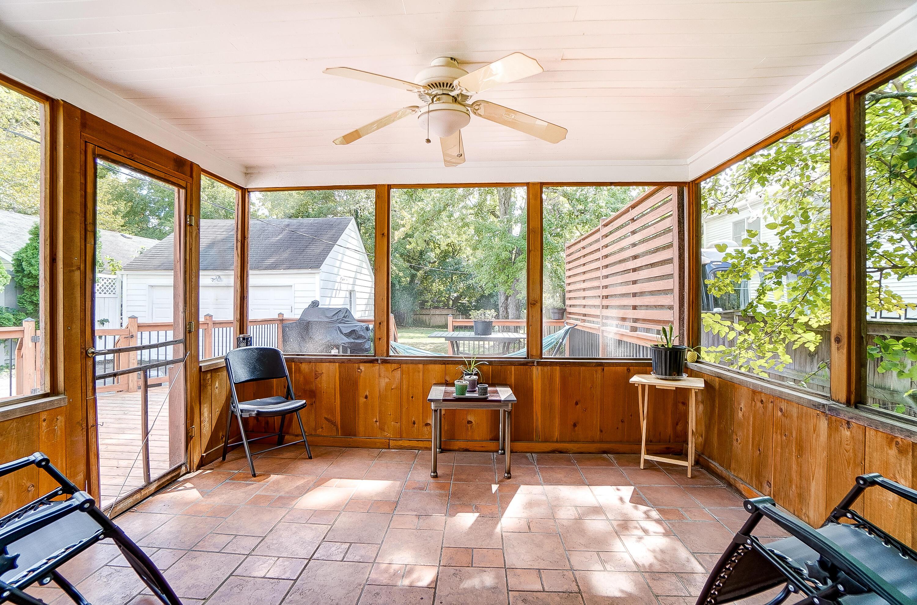 111 Aldrich Road Columbus, OH 43214 - Photo 42 of 54 043