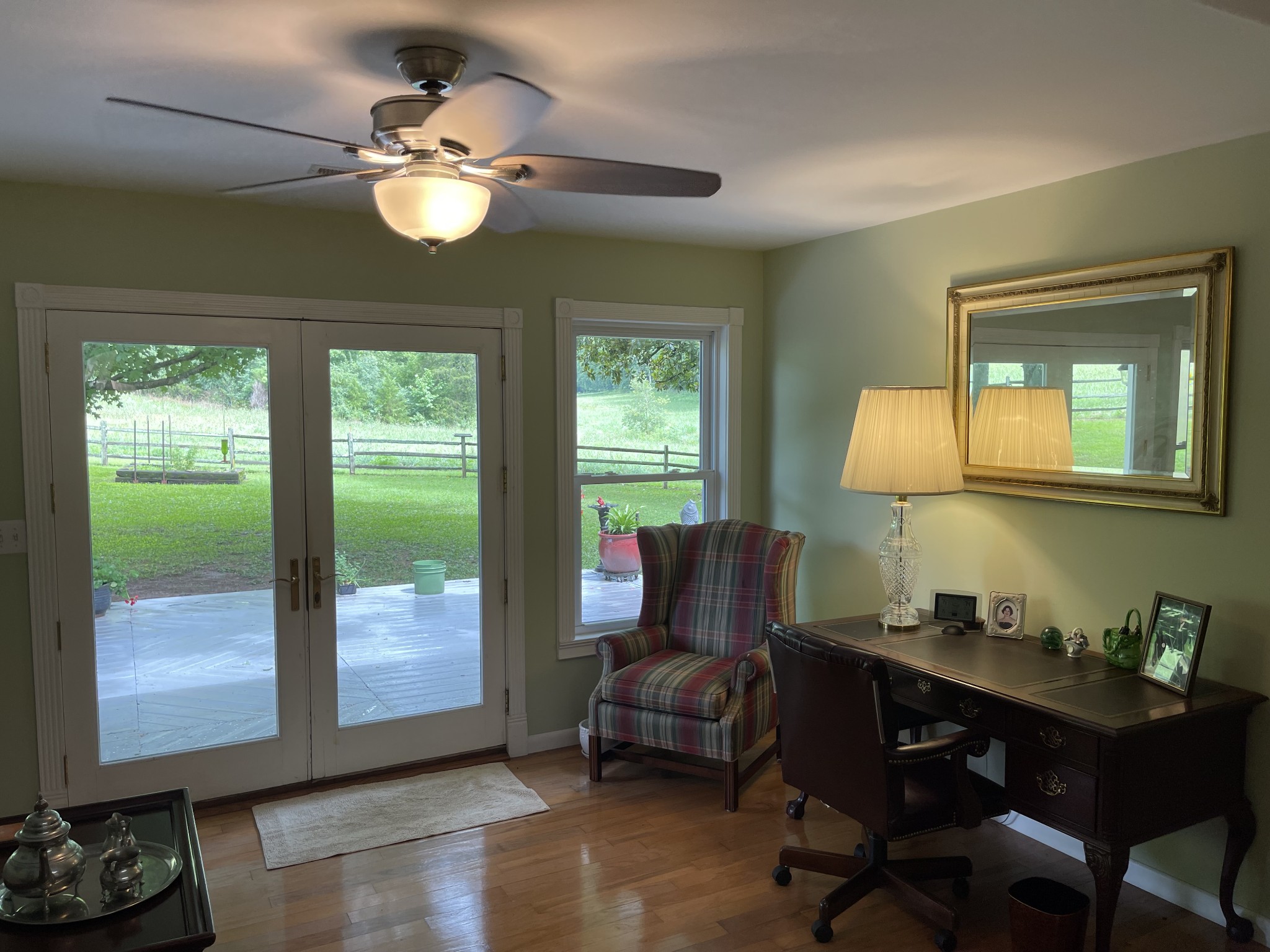 2058 Bodenham Road Pulaski, TN 38478 - Photo 31 of 38 a living room with furniture and a window