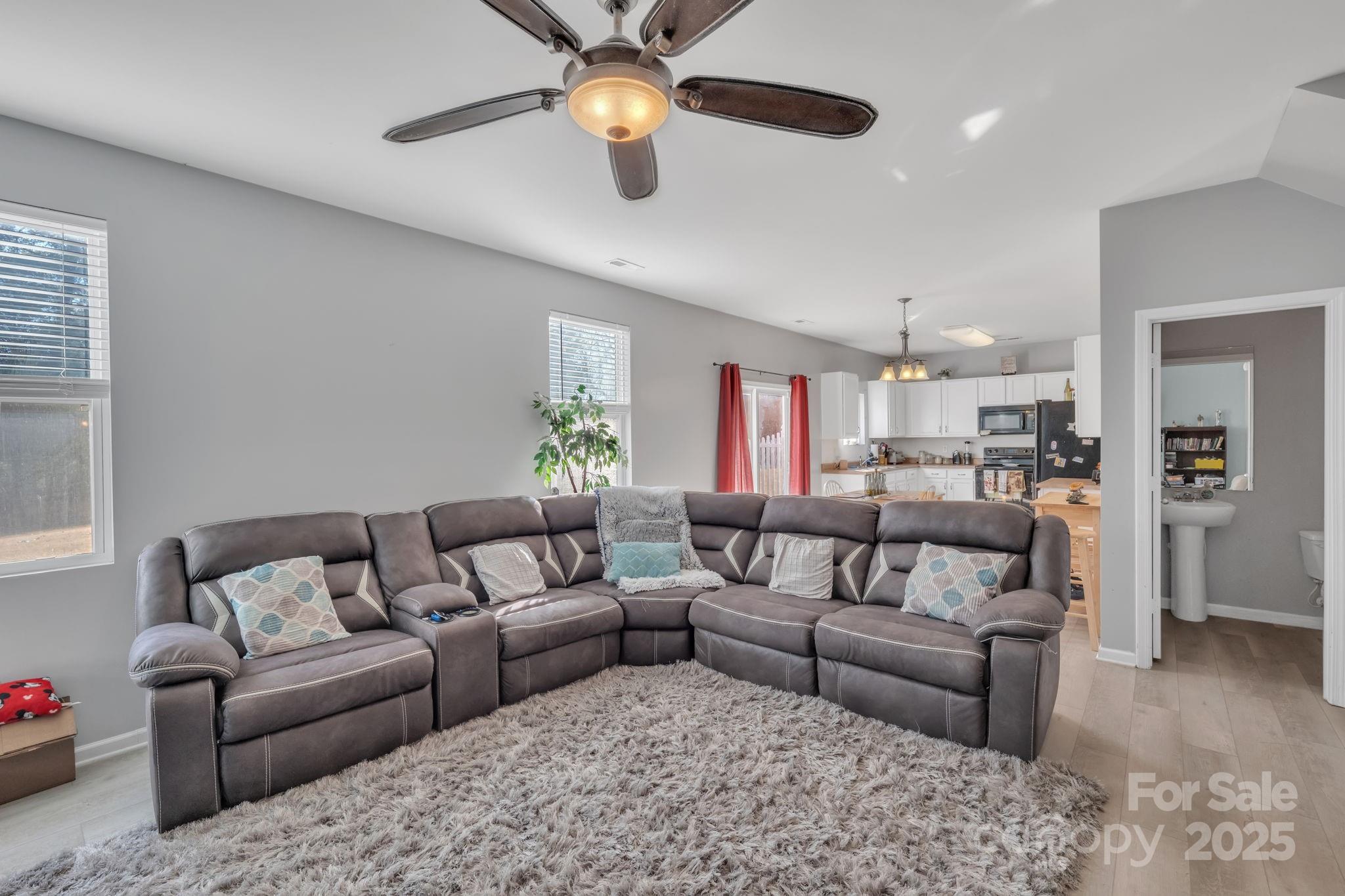 11906 Bending Branch Road Charlotte, NC 28227 - Photo 5 of 36 Gallery Image 5