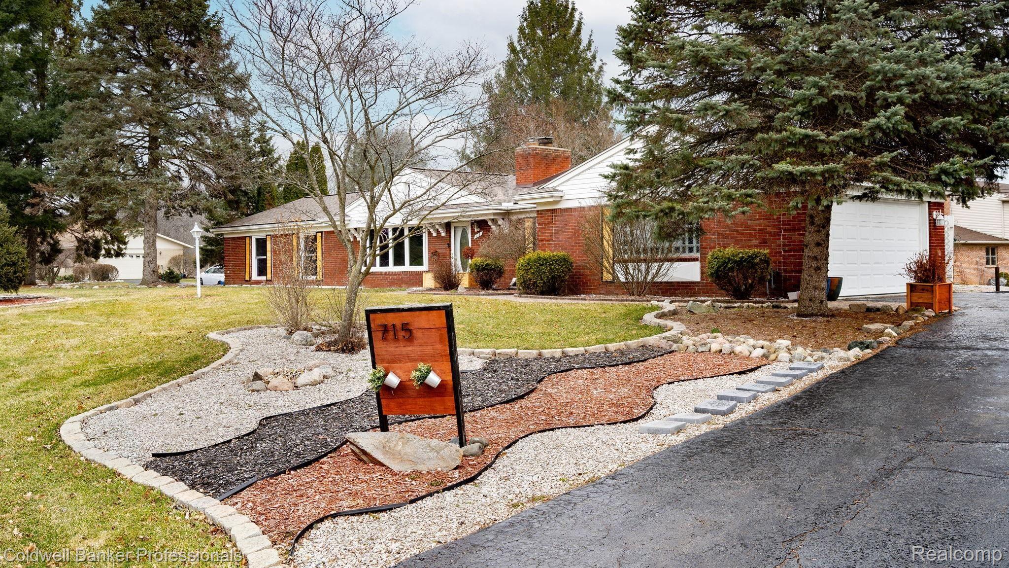 715 Castlebar Drive Rochester, MI 48309 - Photo 3 of 35 Cool vibe