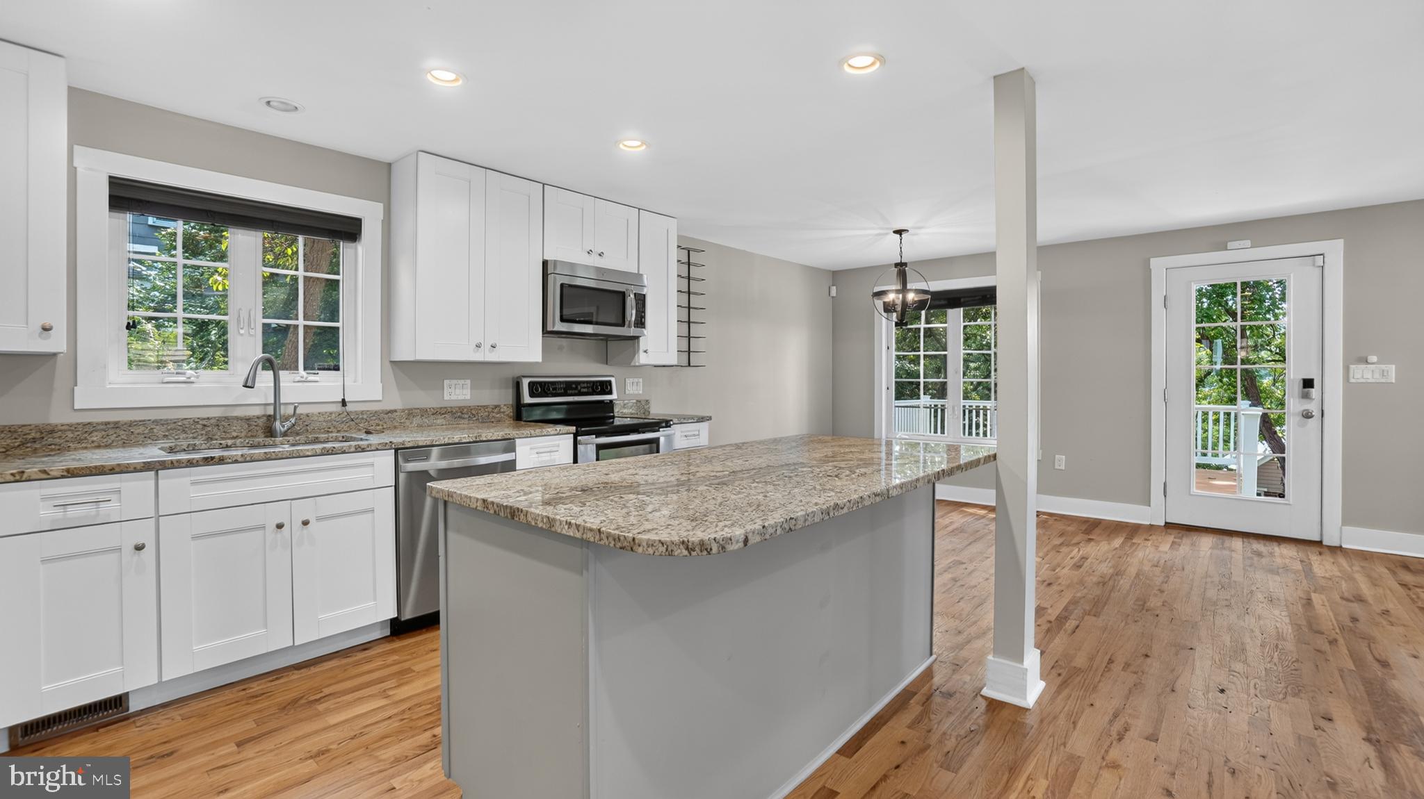 7732 West Shore Road Pasadena, MD 21122 - Photo 34 of 34 Open Floor Plan